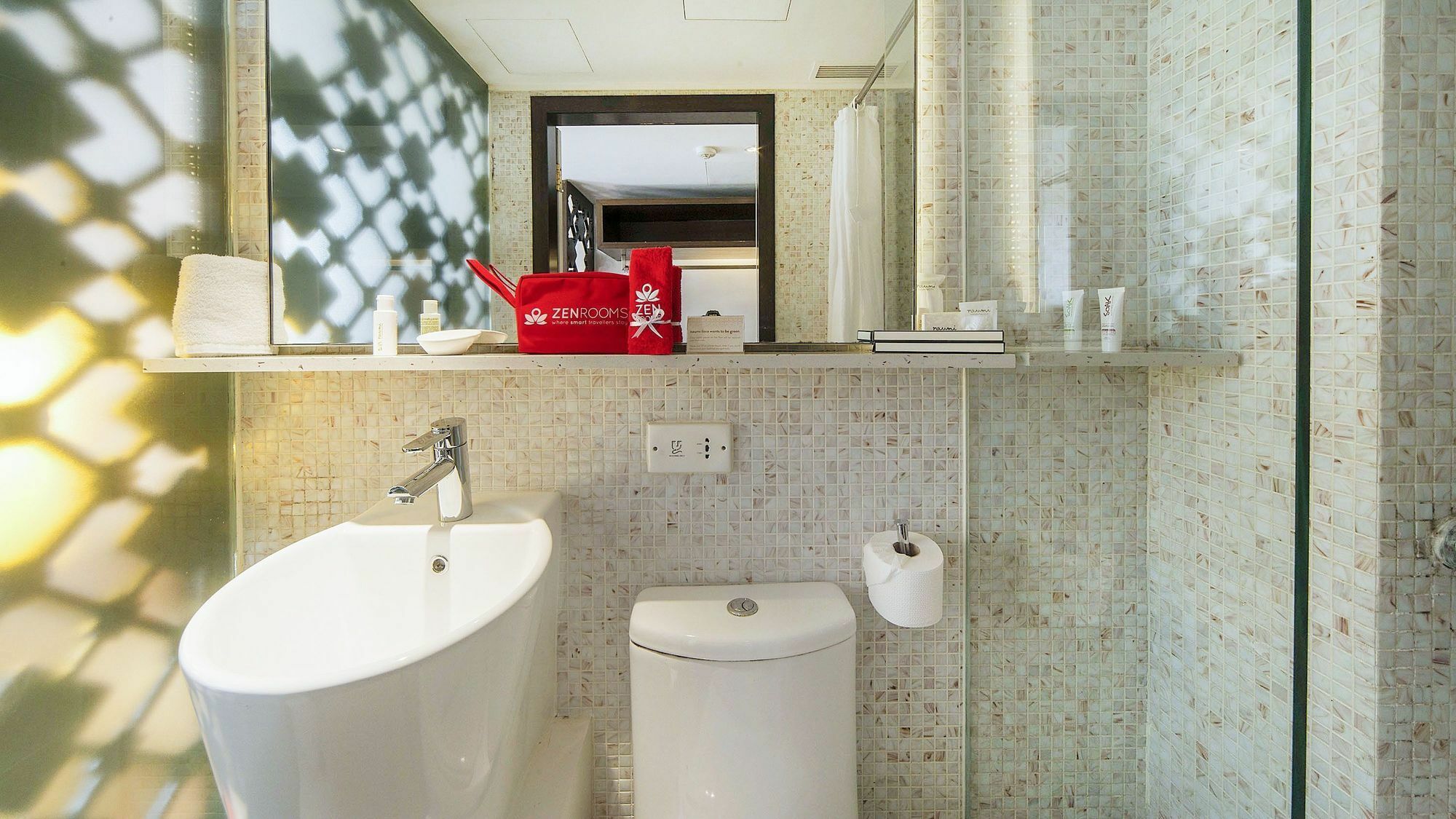 Zen Premium Outram Park Hotel Сингапур Екстериор снимка